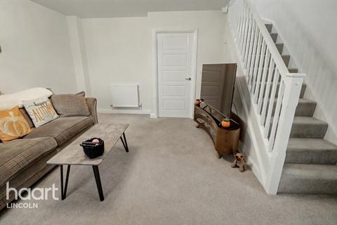 3 bedroom semi-detached house for sale, Aintree Drive, Market Rasen