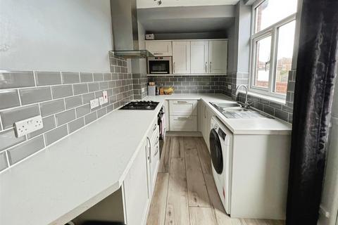 3 bedroom semi-detached house for sale, Whitchurch Road, Shrewsbury