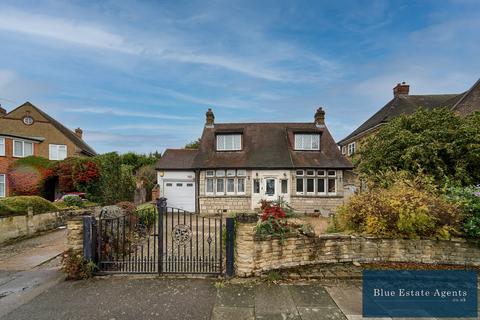 undefined, Ridgeway Road North, Isleworth, TW7