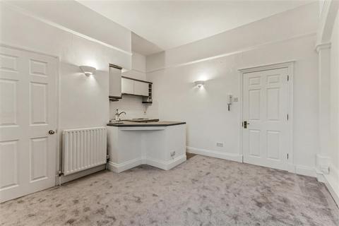 undefined, Greenhill, Evesham