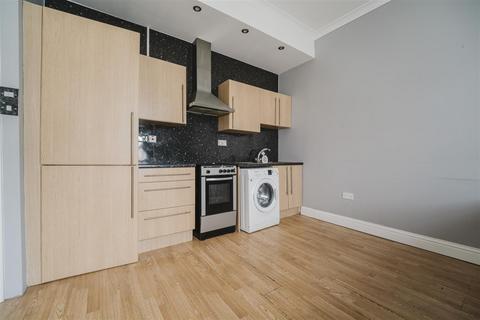 undefined, Whitton Road, Hounslow TW3