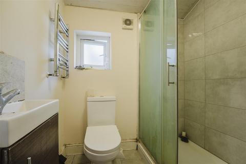 3 bedroom semi-detached house for sale, West End Road, Southall UB1