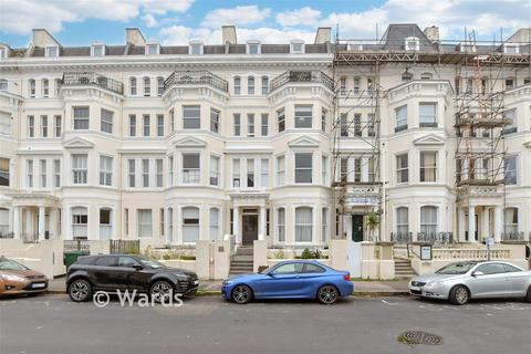 2 bedroom apartment for sale, Clifton Gardens, Folkestone, Kent