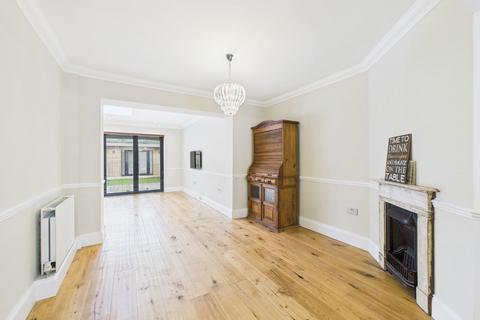4 bedroom detached house for sale, Grand Avenue, Worthing, BN11