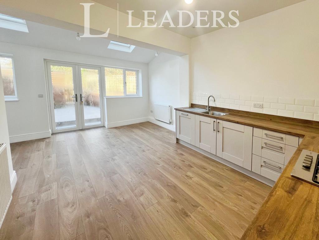 Kitchen 3