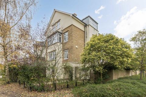 undefined, Kelsall Mews, Kew TW9