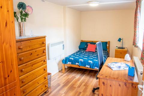 6 bedroom house to rent, Ringwood Close, Canterbury, Kent