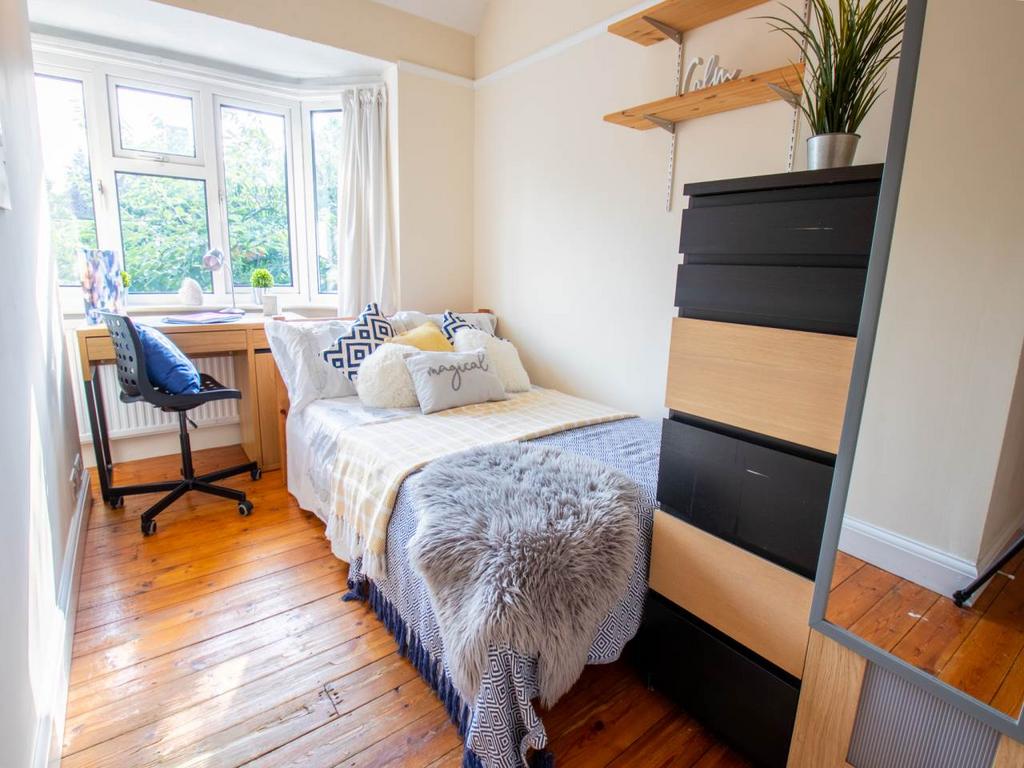 Upstairs Bedroom