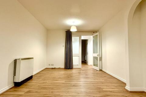 undefined, Faulkner Close, Dagenham, RM8
