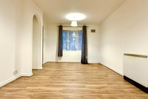 undefined, Faulkner Close, Dagenham, RM8