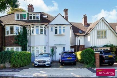 undefined, North End Road London, NW11 7SY
