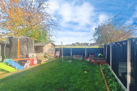 2 bedroom semi-detached house for sale, Sunnymede Terrace, Doncaster DN6