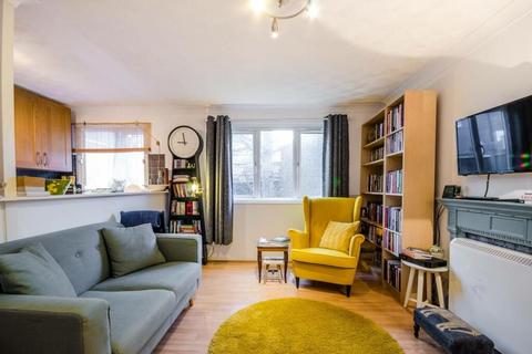undefined, Hadleigh Walk, Beckton, E6