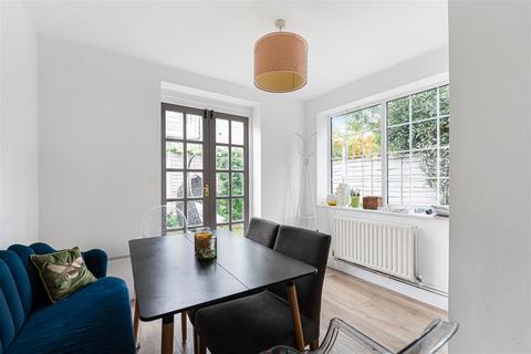 3 bedroom semi-detached house for sale, Kings Road, Kingston Upon Thames KT2