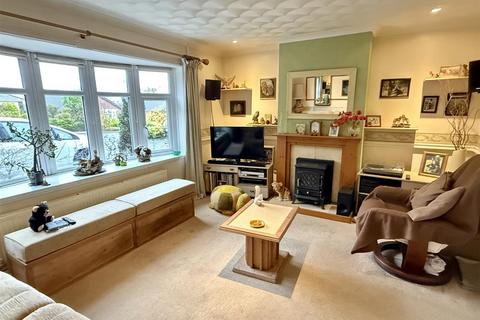 undefined, Waterloo Road, Capel Hendre