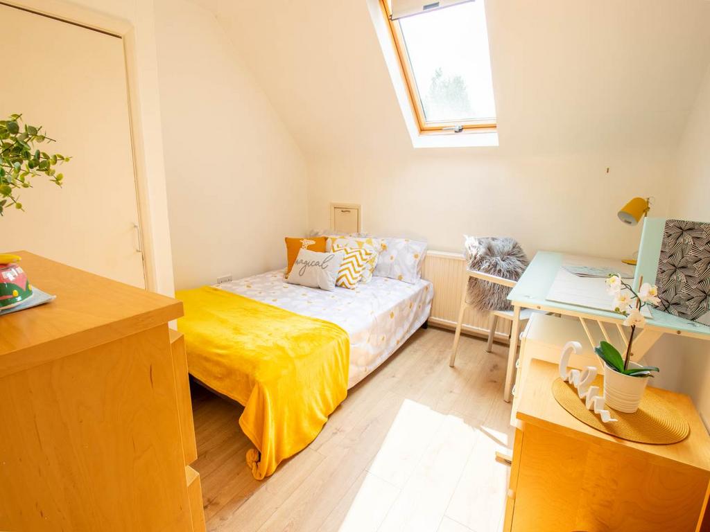 Upstairs Bedroom