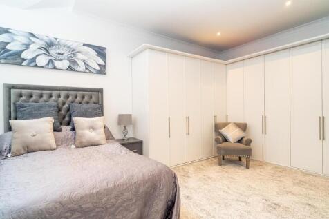 85138 flat west hall beningfield drive st albans 