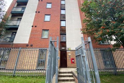 2 bedroom flat to rent, Ordsall Lane, Manchester M5