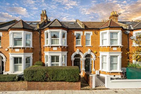 2 bedroom flat for sale, Foxbourne Road, London SW17