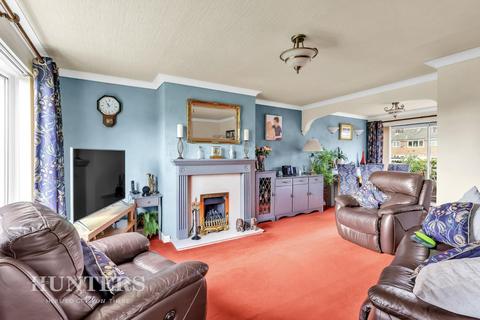 3 bedroom townhouse for sale, Birch Road, Wardle, Rochdale OL12 9LX