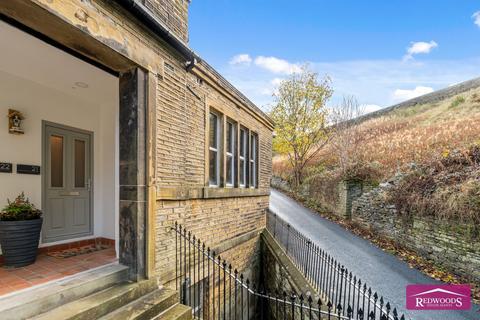 2 bedroom apartment for sale, Booth Hill, Luddendenfoot HX2