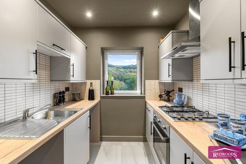 2 bedroom apartment for sale, Booth Hill, Luddendenfoot HX2