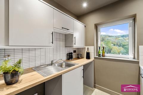 2 bedroom apartment for sale, Booth Hill, Luddendenfoot HX2