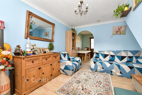 2 bedroom terraced house for sale, Kelvin Gardens, Croydon, Surrey