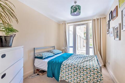 2 bedroom apartment for sale, Rotherhithe Street, Rotherhithe SE16