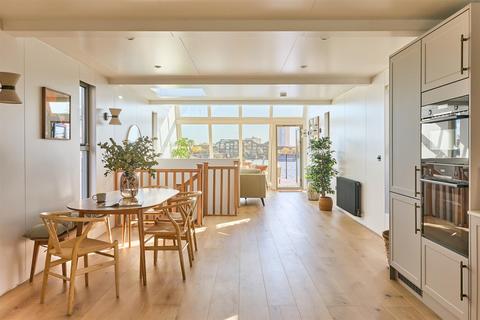 undefined, Cheyne Walk, Chelsea, SW10
