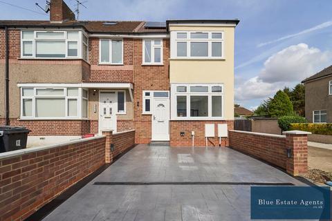 undefined, Meadow Road, Feltham, TW13