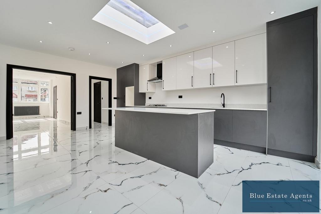 Extended Kitchen And Diner