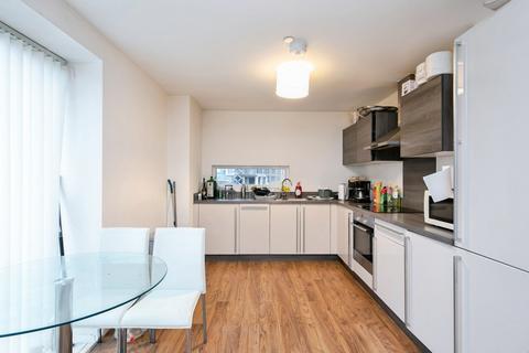 3 bedroom apartment for sale, Sillavan Way, Salford M3