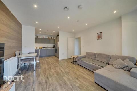 1 bedroom apartment to rent, Woodall Road, Enfield