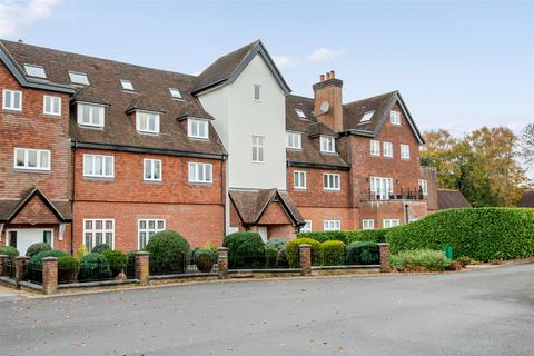 2 bedroom apartment for sale, Outwood Lane, Kingswood, Tadworth