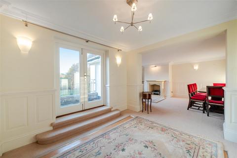 2 bedroom apartment for sale, Outwood Lane, Kingswood, Tadworth