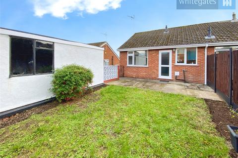 2 bedroom bungalow for sale, Hilton Close, Wrexham LL11
