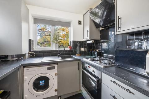 Flat 3, Highfield Court Highfield Road, Dartford, DA1 2JJ