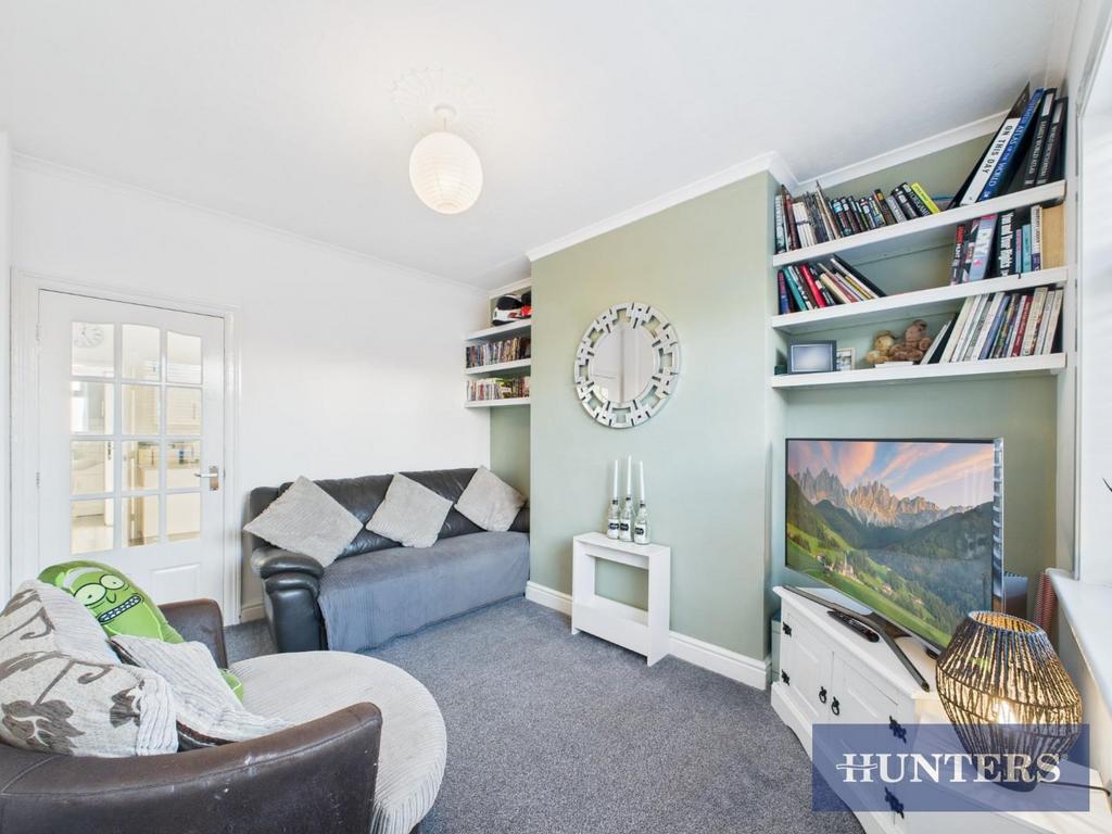 CAM01494 G0-PR0458-STILL009.jpg