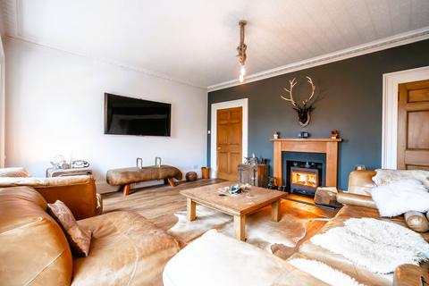 4 bedroom flat for sale, Marshall Place, Perth, PH2