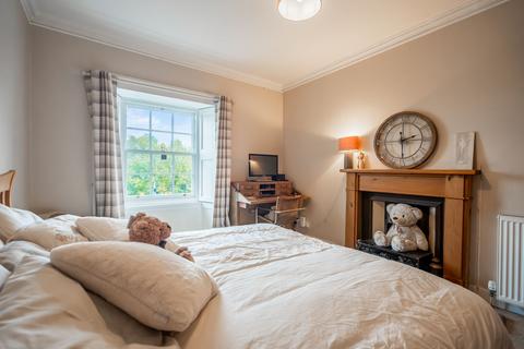 4 bedroom flat for sale, Marshall Place, Perth, PH2