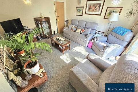 3 bedroom terraced house for sale, Brabazon Road, Hounslow, TW5