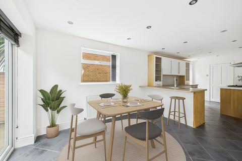 3 bedroom detached house for sale, Rufford Avenue, Gedling, Nottingham