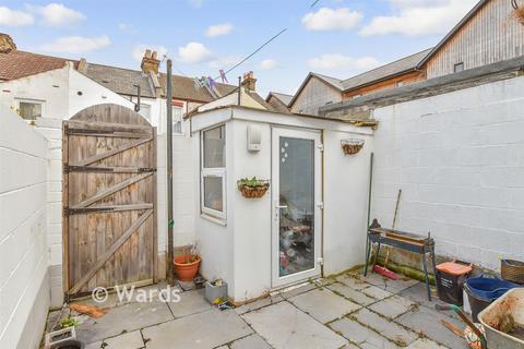 41 Alfred Road, Gravesend, DA11 7QF