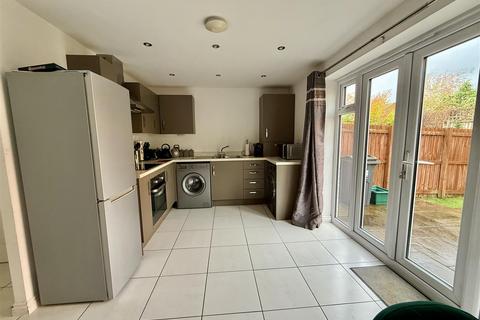 3 bedroom end of terrace house for sale, Barlby Drive, Darlington
