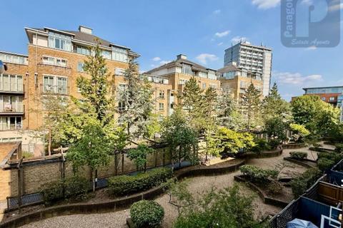 3 bedroom apartment to rent, Elmfield Way, Maida Vale, London W9