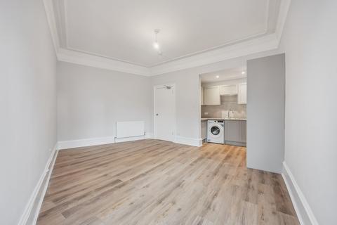 2 bedroom flat to rent, Byres Road, Flat 2-1, Glasgow, Glasgow, G12 8TT