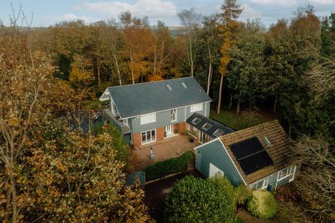 4 bedroom detached house for sale, Harewood End, Hereford, Herefordshire, HR2
