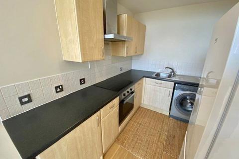 2 bedroom flat to rent, The Edge, Moseley Road, Moseley B12 9BL