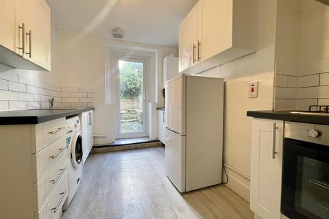 4 bedroom house share to rent, Park Crescent Road, Brighton